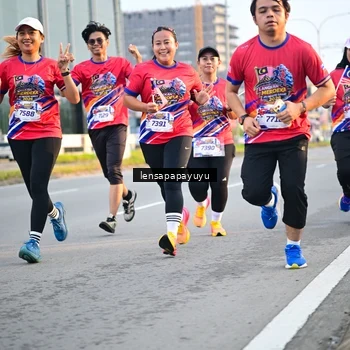 Runner Photo 6006791