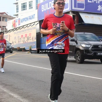Runner Photo 6006792
