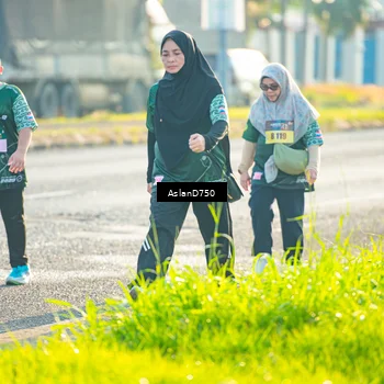 Runner Photo 6006799
