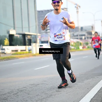 Runner Photo 6006823
