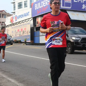 Runner Photo 6006824