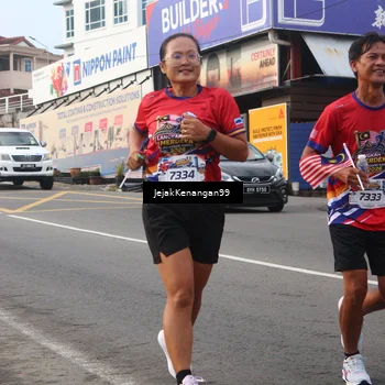 Runner Photo 6006846