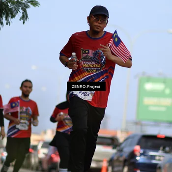 Runner Photo 6006872