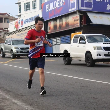 Runner Photo 6006884