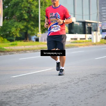 Runner Photo 6006903