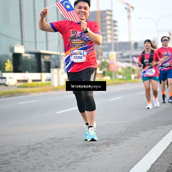 Runner Photo 6006921