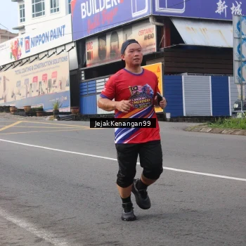 Runner Photo 6006925