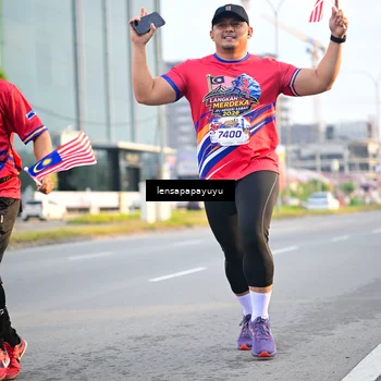 Runner Photo 6006926