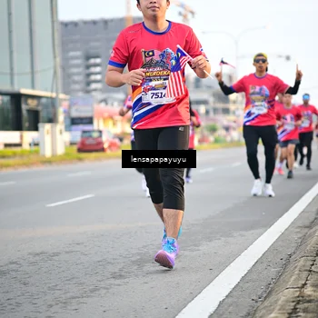 Runner Photo 6006936
