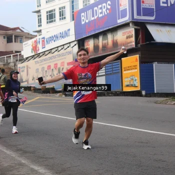 Runner Photo 6006943