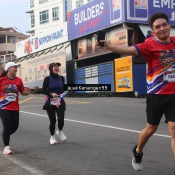 Runner Photo 6006972