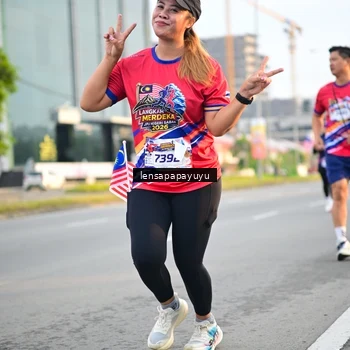 Runner Photo 6006973