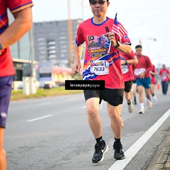 Runner Photo 6006985