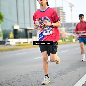 Runner Photo 6006990