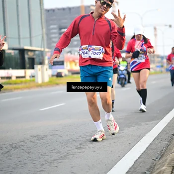 Runner Photo 6006995