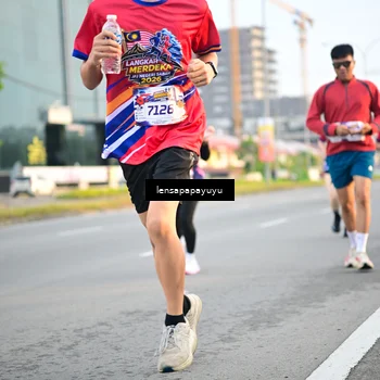 Runner Photo 6006997