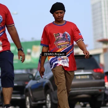 Runner Photo 6007006
