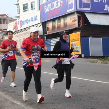 Runner Photo 6007007