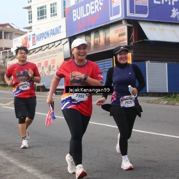 Runner Photo 6007008