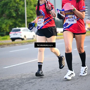 Runner Photo 6007017