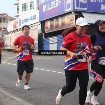 Runner Photo 6007030