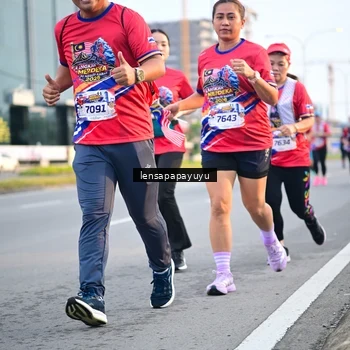 Runner Photo 6007033