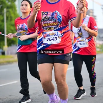 Runner Photo 6007043