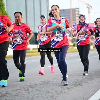 Runner Photo 6007053