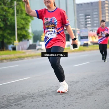 Runner Photo 6007068