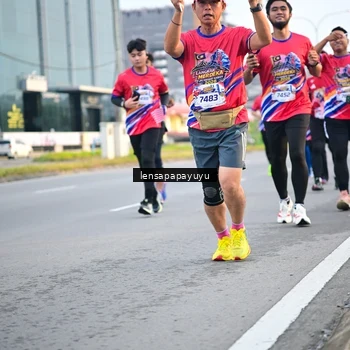 Runner Photo 6007094