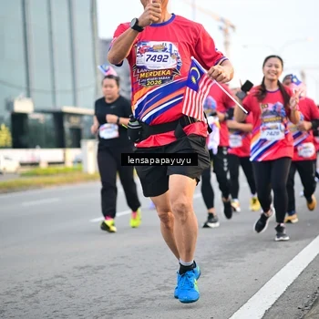 Runner Photo 6007096