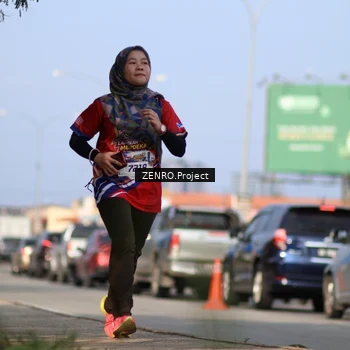 Runner Photo 6007103
