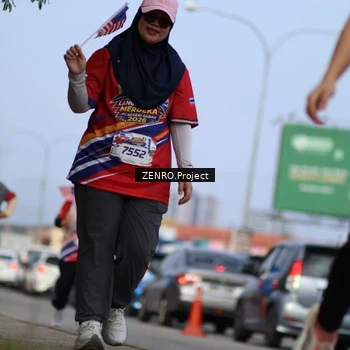 Runner Photo 6007106