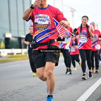 Runner Photo 6007107