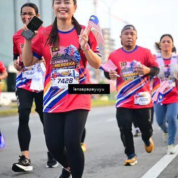 Runner Photo 6007114