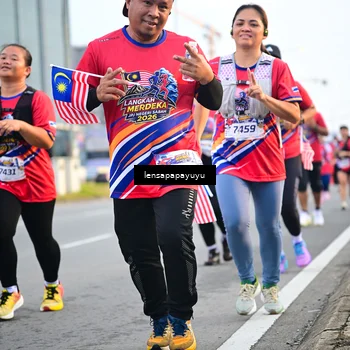 Runner Photo 6007116