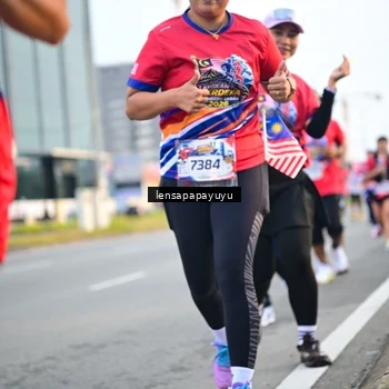 Runner Photo 6007125