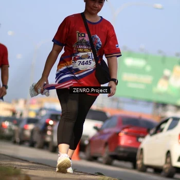 Runner Photo 6007128