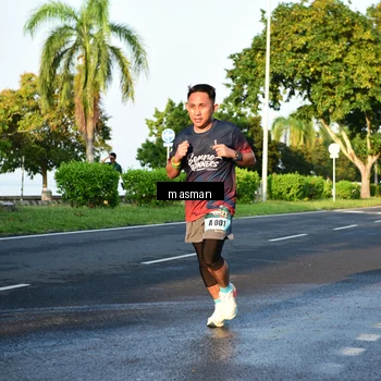 Runner Photo 6007145