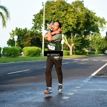 Runner Photo 6007155