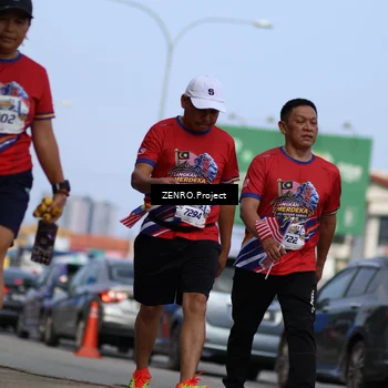 Runner Photo 6007171
