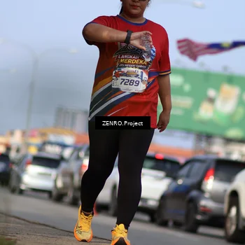 Runner Photo 6007172