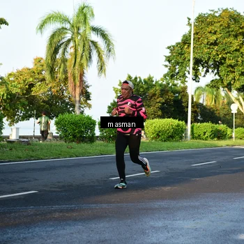 Runner Photo 6007198