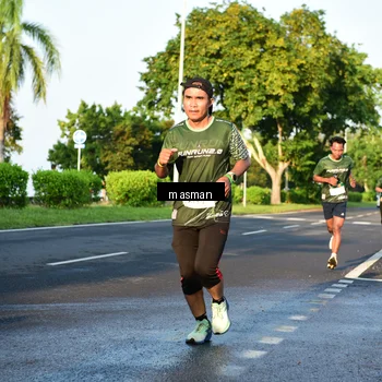 Runner Photo 6007206