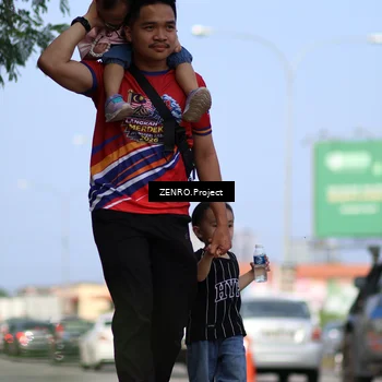 Runner Photo 6007215
