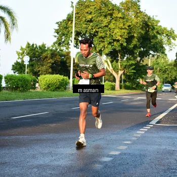 Runner Photo 6007225