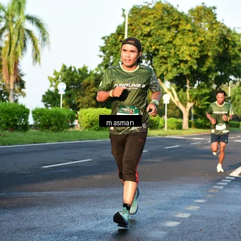 Runner Photo 6007230
