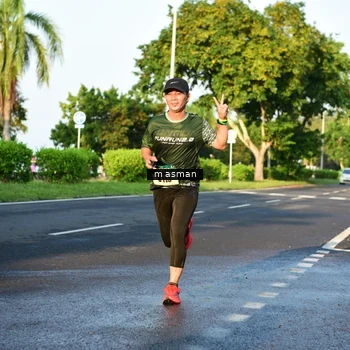Runner Photo 6007235