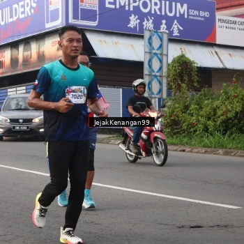 Runner Photo 6007251