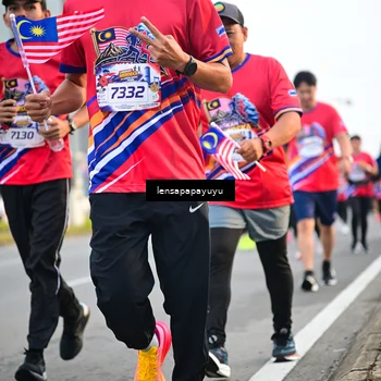 Runner Photo 6007253